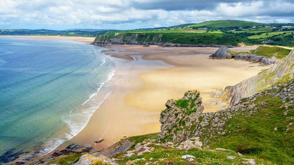 three cliffs bay on gowe