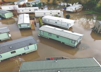 naco flooding shutterstock 2383333769 cmyk