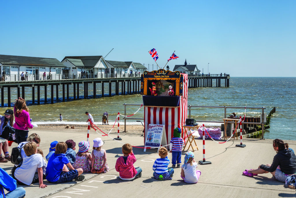 southwold,,suffolk,,uk, ,june,2,:,punch,and,judy